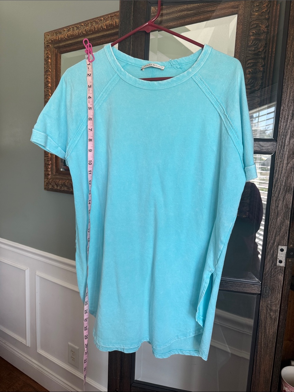Women’s Short-Sleeve Tee in Turquoise Blue Size M